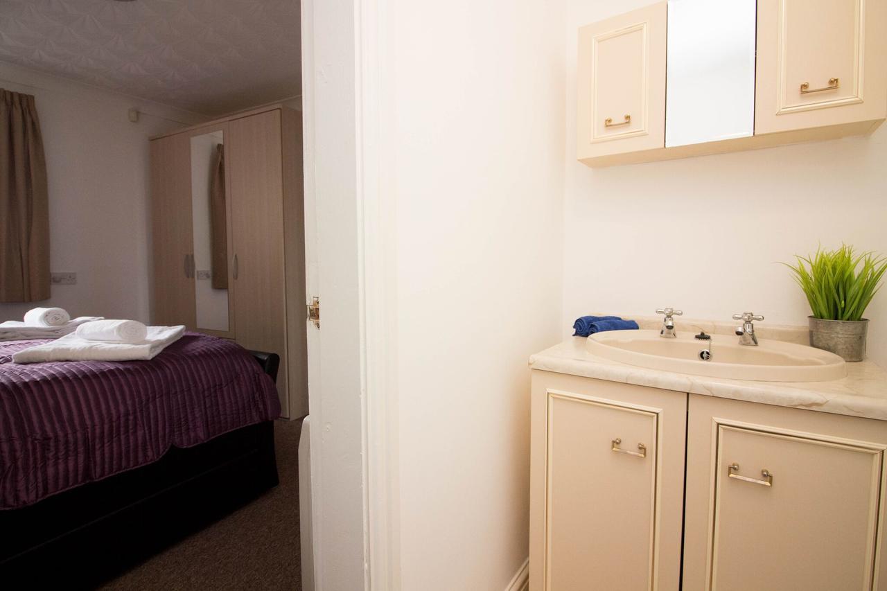 Lovely Sea Front House In Cleethorpes - Sleeps 6 Esterno foto