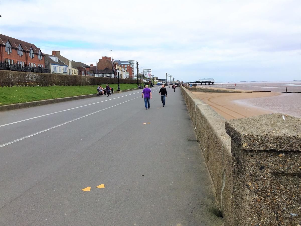 Lovely Sea Front House In Cleethorpes - Sleeps 6 Esterno foto